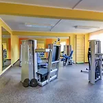 Western Vista Hotel 4*