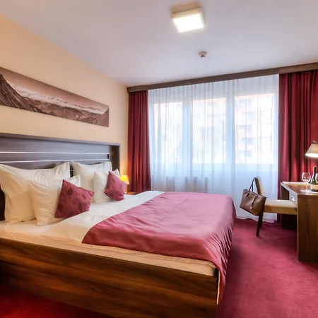 Western Vista Hotel