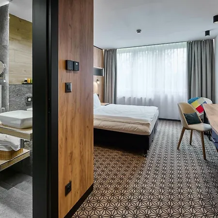 Western Vista 4* Ostrawa