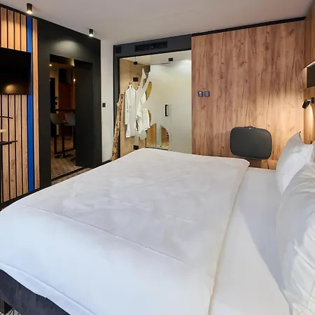 Western Vista 호텔 4*